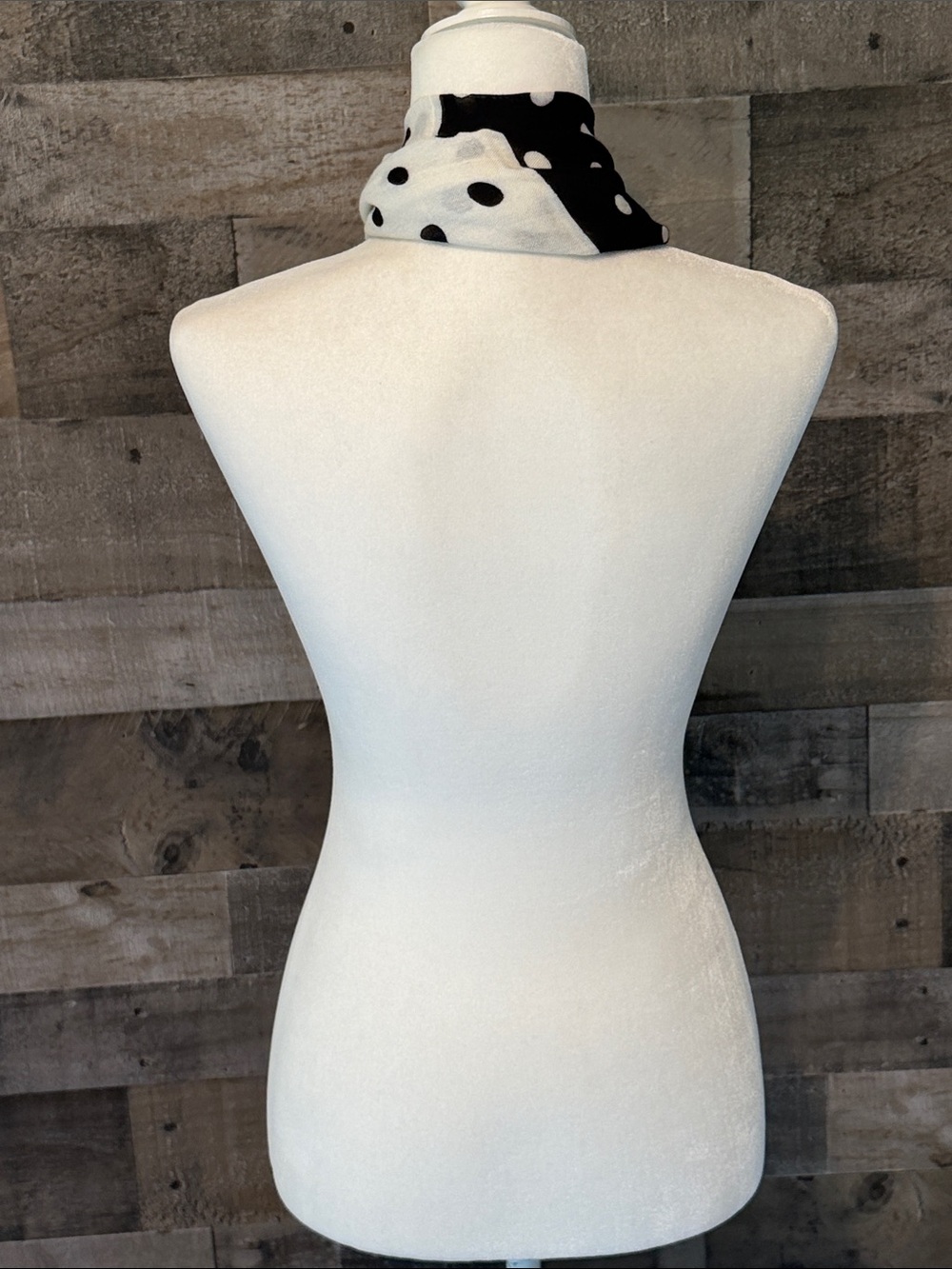 Black and White polka dot scarf - Picture 3 of 16